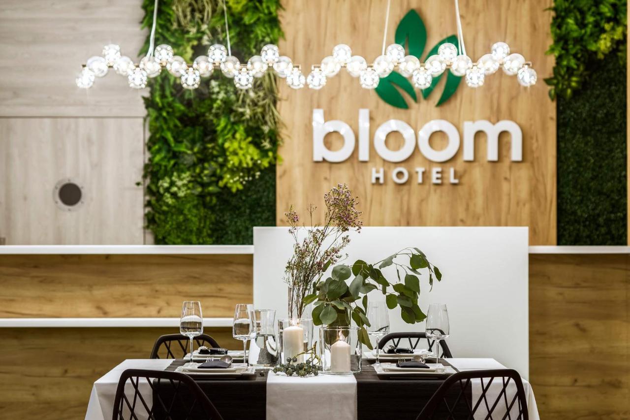 Bloom Hotel Airport Okecie Raszyn Exteriér fotografie